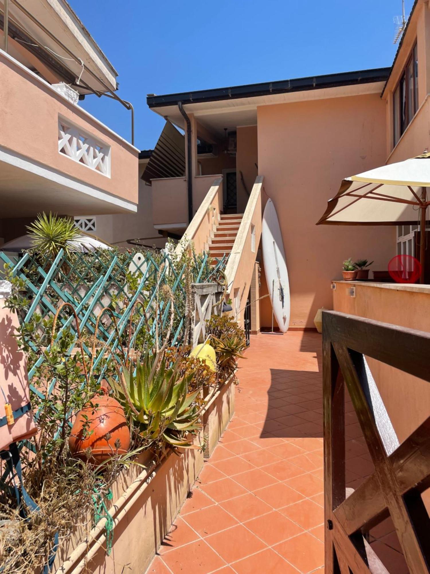 Apartamento House Turi Ardea Exterior foto